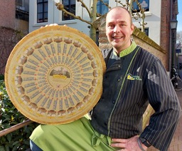 Grotgerijpte Gruyere  Grotgerijpte Gruyere